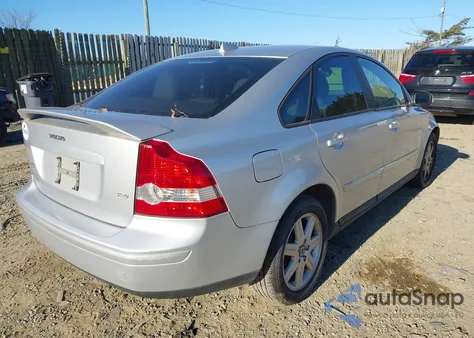 2007 Volvo S40 2.4I z USA, uszkodzony, nr VIN YV1MS390372250938